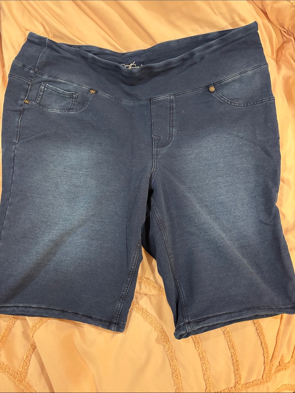 Diane Gilman DG2  Sculpt and Stretch Shorts